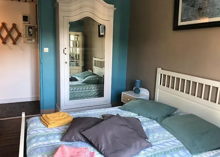 Anglo Normande Apartment *